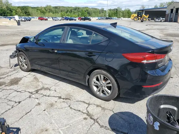 KMHD84LF2HU156235 2017 HYUNDAI ELANTRA - Image 2