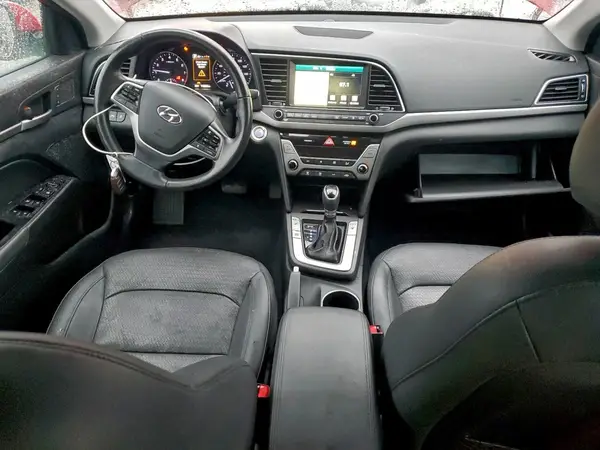 KMHD84LF2HU160723 2017 HYUNDAI ELANTRA - Image 8