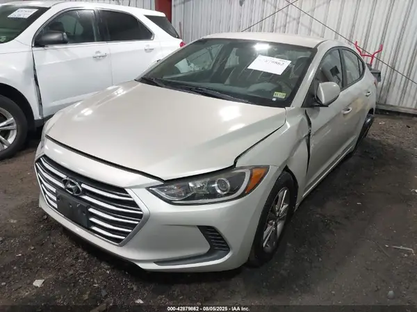 KMHD84LF2HU164755 2017 HYUNDAI ELANTRA - Image 2