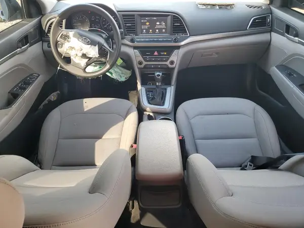 KMHD84LF2HU165632 2017 HYUNDAI ELANTRA - Image 8
