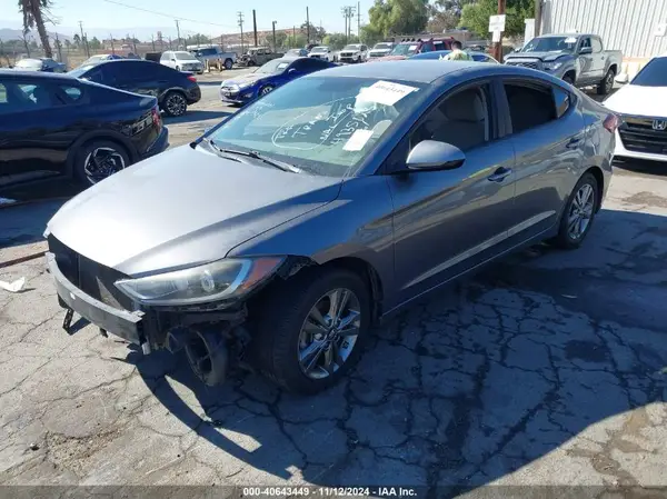 KMHD84LF2HU169938 2017 HYUNDAI ELANTRA - Image 2