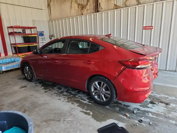 KMHD84LF2HU171141 2017 HYUNDAI ELANTRA - Image 2