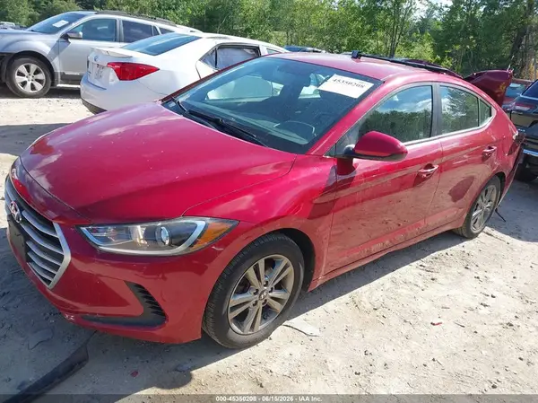 KMHD84LF2HU173522 2017 HYUNDAI ELANTRA - Image 2