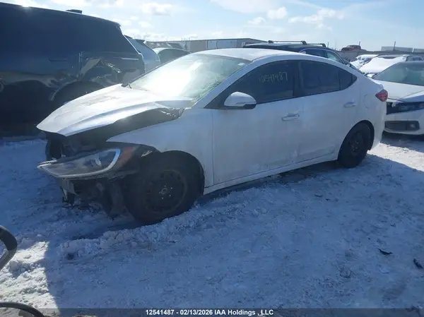 KMHD84LF2HU186321 2017 HYUNDAI ELANTRA - Image 2