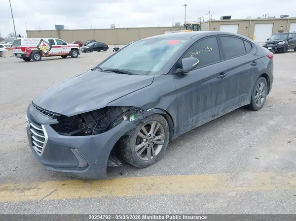 KMHD84LF2HU186397 2017 HYUNDAI ELANTRA - Image 2