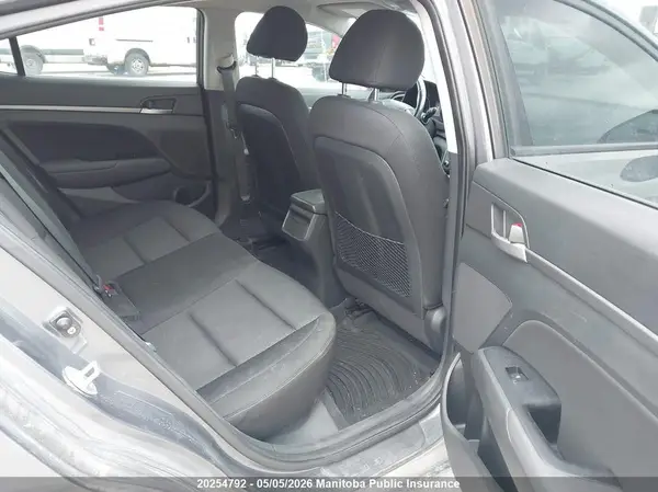 KMHD84LF2HU186397 2017 HYUNDAI ELANTRA - Image 8