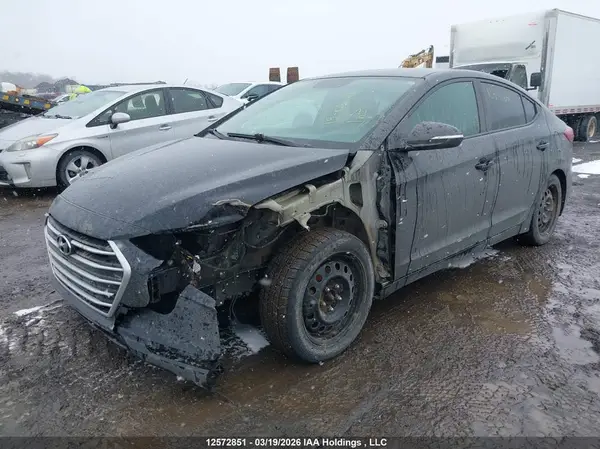 KMHD84LF2HU189221 2017 HYUNDAI ELANTRA - Image 2