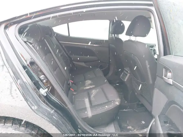 KMHD84LF2HU189221 2017 HYUNDAI ELANTRA - Image 8