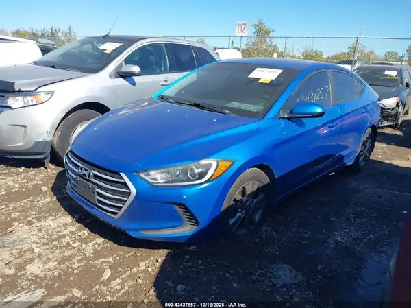 KMHD84LF2HU190062 2017 HYUNDAI ELANTRA - Image 2