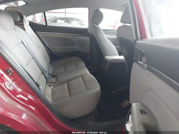 KMHD84LF2HU194984 2017 HYUNDAI ELANTRA - Image 8
