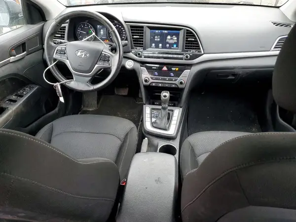 KMHD84LF2HU217759 2017 HYUNDAI ELANTRA - Image 8