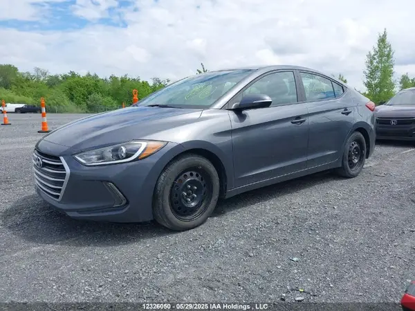 KMHD84LF2HU221178 2017 HYUNDAI ELANTRA - Image 2