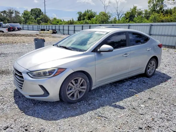 KMHD84LF2HU243360 2017 HYUNDAI ELANTRA - Image 1