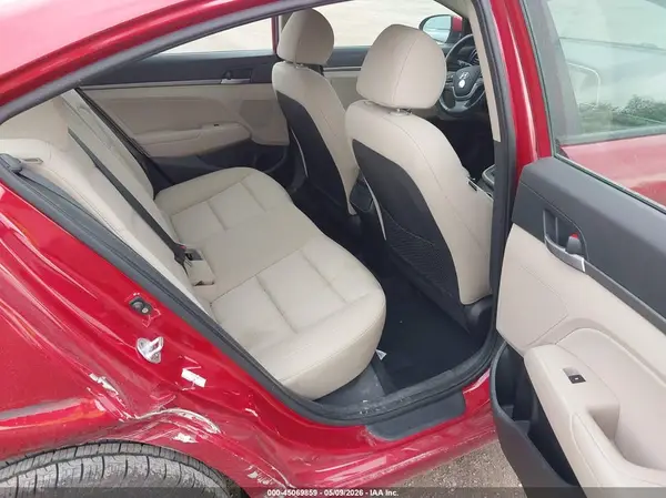 KMHD84LF2HU245688 2017 HYUNDAI ELANTRA - Image 8