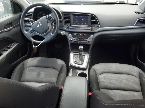 KMHD84LF2HU247070 2017 HYUNDAI ELANTRA - Image 8