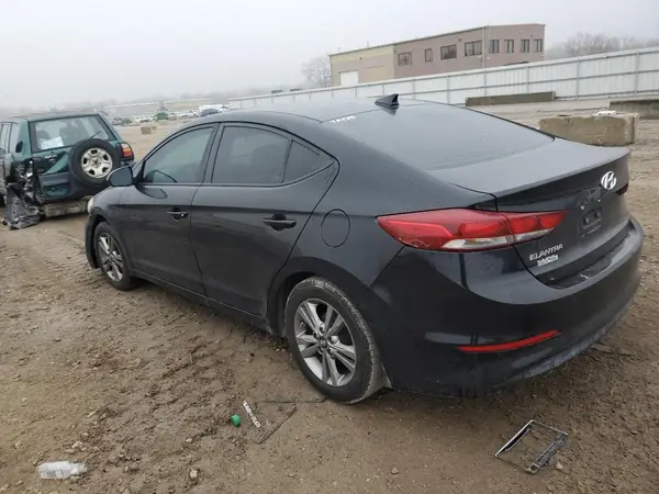 KMHD84LF2HU248168 2017 HYUNDAI ELANTRA - Image 2