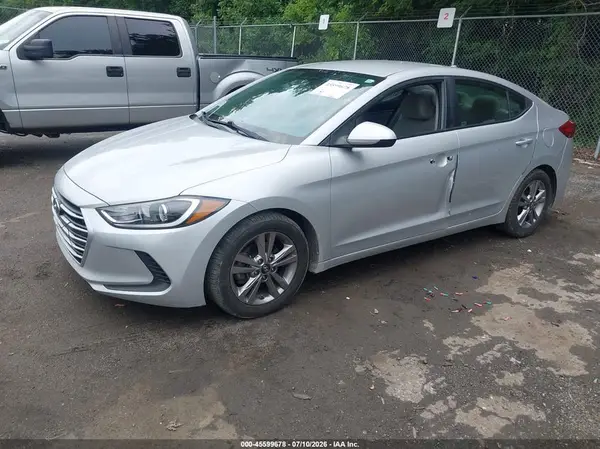 KMHD84LF2HU272566 2017 HYUNDAI ELANTRA - Image 2