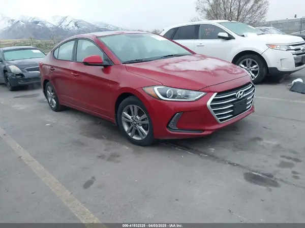 KMHD84LF2HU272907 2017 HYUNDAI ELANTRA - Image 1