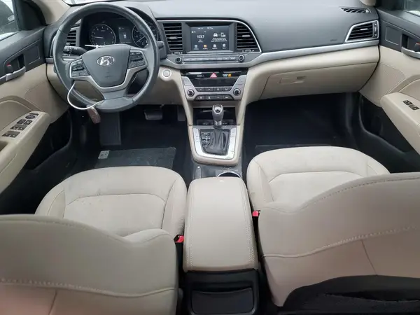 KMHD84LF2HU312905 2017 HYUNDAI ELANTRA - Image 8