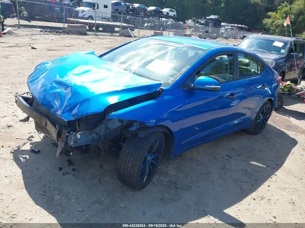 KMHD84LF2HU316145 2017 HYUNDAI ELANTRA - Image 2