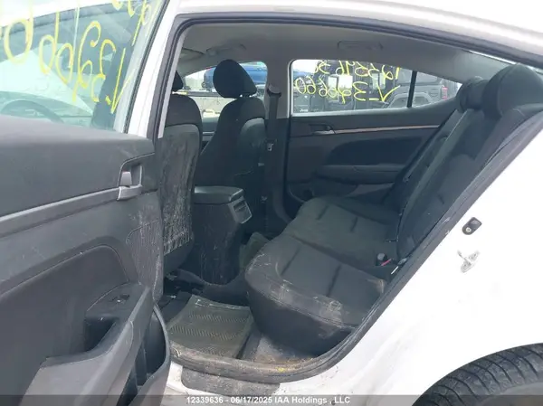 KMHD84LF2HU326660 2017 HYUNDAI ELANTRA - Image 8