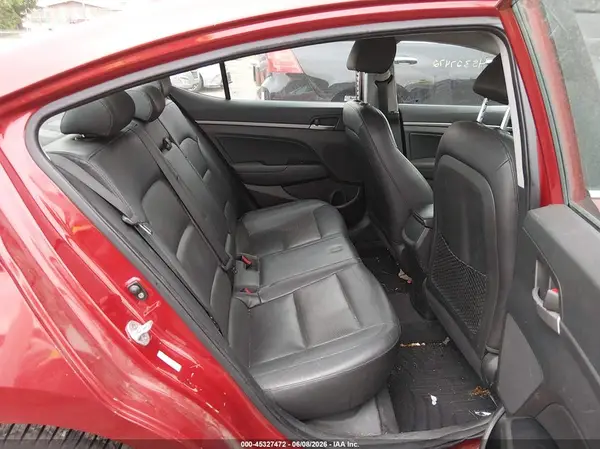 KMHD84LF2HU328201 2017 HYUNDAI ELANTRA - Image 8