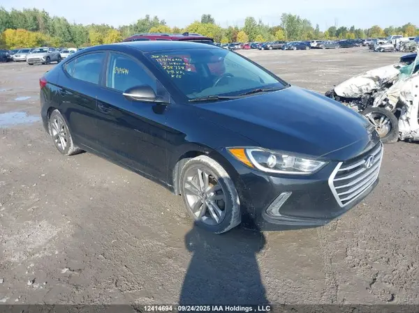 KMHD84LF2HU338758 2017 HYUNDAI ELANTRA - Image 1