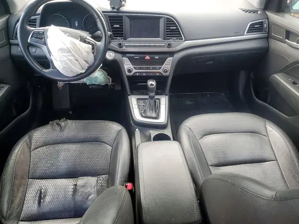 KMHD84LF2HU350750 2017 HYUNDAI ELANTRA - Image 8