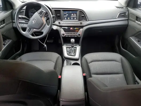 KMHD84LF2HU354913 2017 HYUNDAI ELANTRA - Image 8