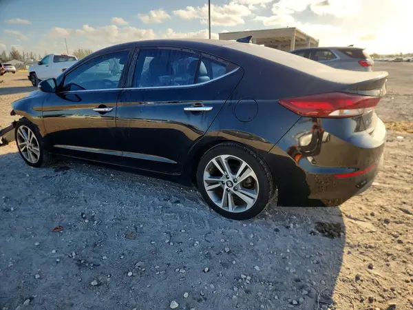 KMHD84LF2HU357889 2017 HYUNDAI ELANTRA - Image 2