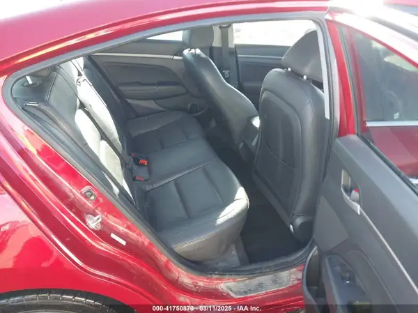 KMHD84LF2HU358542 2017 HYUNDAI ELANTRA - Image 8