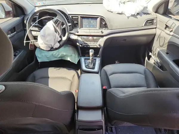 KMHD84LF2HU359979 2017 HYUNDAI ELANTRA - Image 8