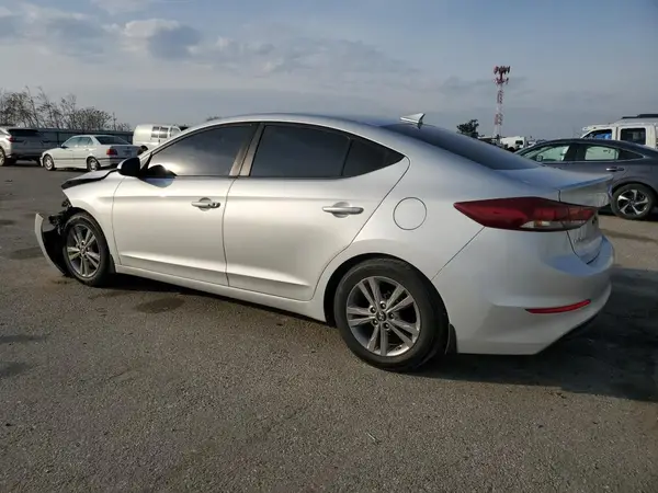 KMHD84LF2HU361277 2017 HYUNDAI ELANTRA - Image 2