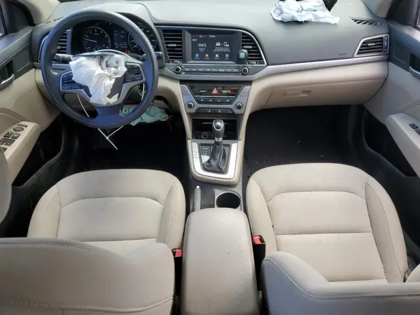 KMHD84LF2HU370187 2017 HYUNDAI ELANTRA - Image 8