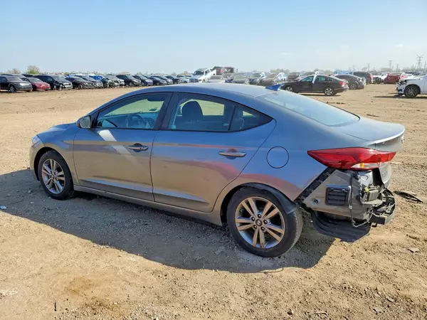 KMHD84LF2HU371338 2017 HYUNDAI ELANTRA - Image 2