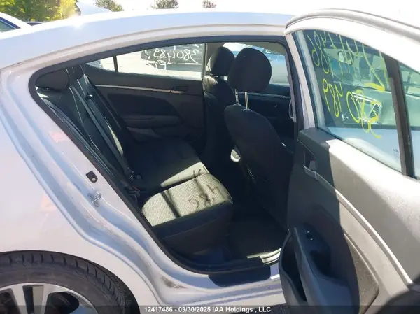 KMHD84LF2HU380489 2017 HYUNDAI ELANTRA - Image 8