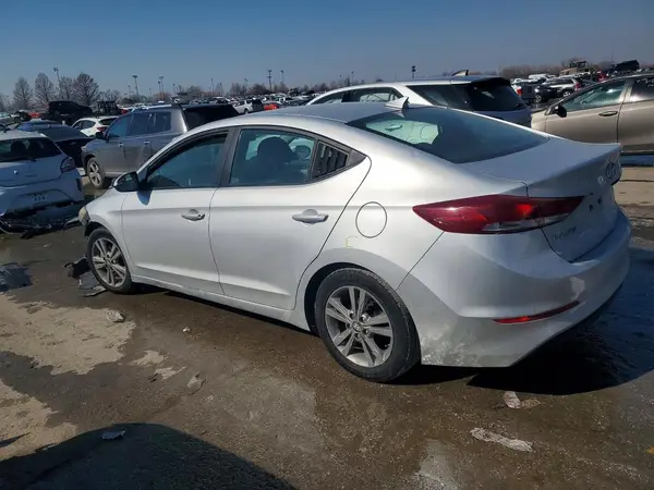 KMHD84LF2HU381285 2017 HYUNDAI ELANTRA - Image 2