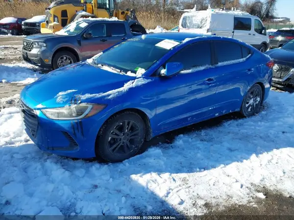KMHD84LF2HU399169 2017 HYUNDAI ELANTRA - Image 2
