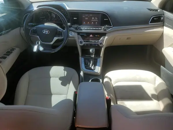 KMHD84LF2HU400305 2017 HYUNDAI ELANTRA - Image 8