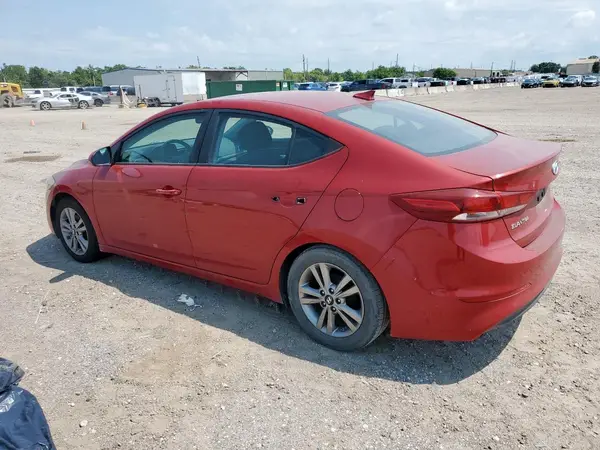 KMHD84LF2HU400627 2017 HYUNDAI ELANTRA - Image 2