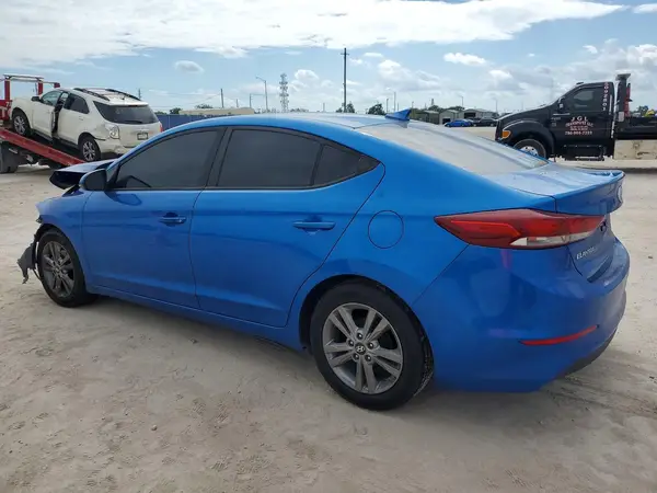 KMHD84LF2HU407013 2017 HYUNDAI ELANTRA - Image 2