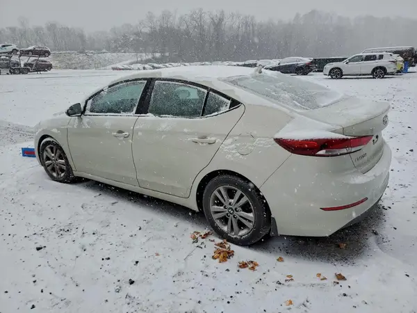 KMHD84LF2HU409182 2017 HYUNDAI ELANTRA - Image 2