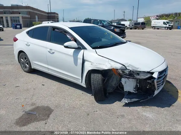 KMHD84LF2HU421106 2017 HYUNDAI ELANTRA - Image 1
