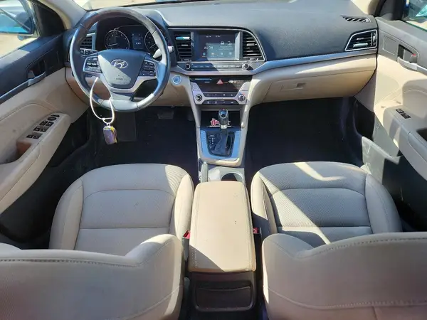 KMHD84LF2HU427598 2017 HYUNDAI ELANTRA - Image 8