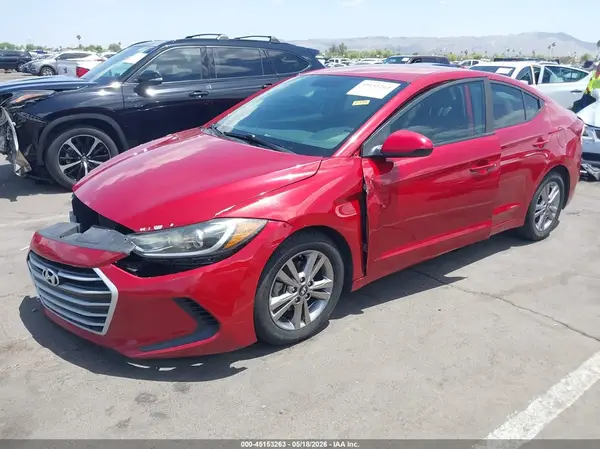 KMHD84LF2HU428587 2017 HYUNDAI ELANTRA - Image 2