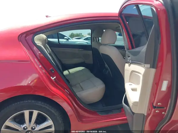 KMHD84LF2HU428587 2017 HYUNDAI ELANTRA - Image 8