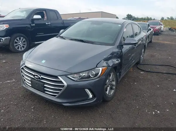 KMHD84LF2JU448845 2018 HYUNDAI ELANTRA - Image 2
