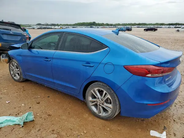 KMHD84LF2JU452054 2018 HYUNDAI ELANTRA - Image 2