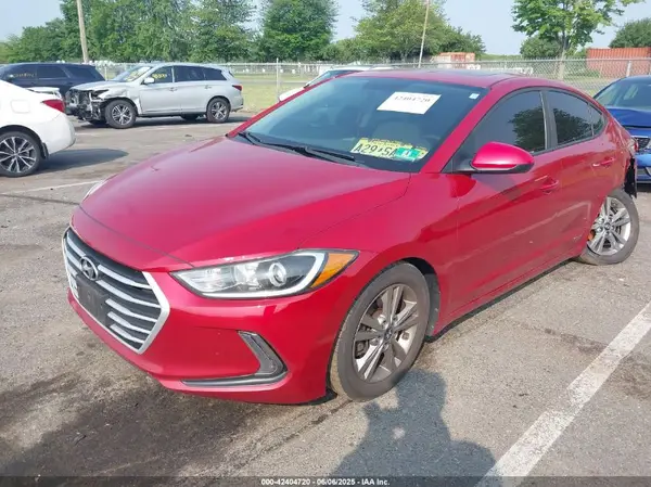 KMHD84LF2JU466391 2018 HYUNDAI ELANTRA - Image 2