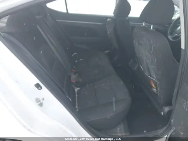 KMHD84LF2JU468335 2018 HYUNDAI ELANTRA - Image 8